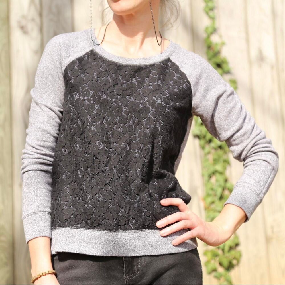 Victoria-s-secret Women's Black and Grey Sweatshirt